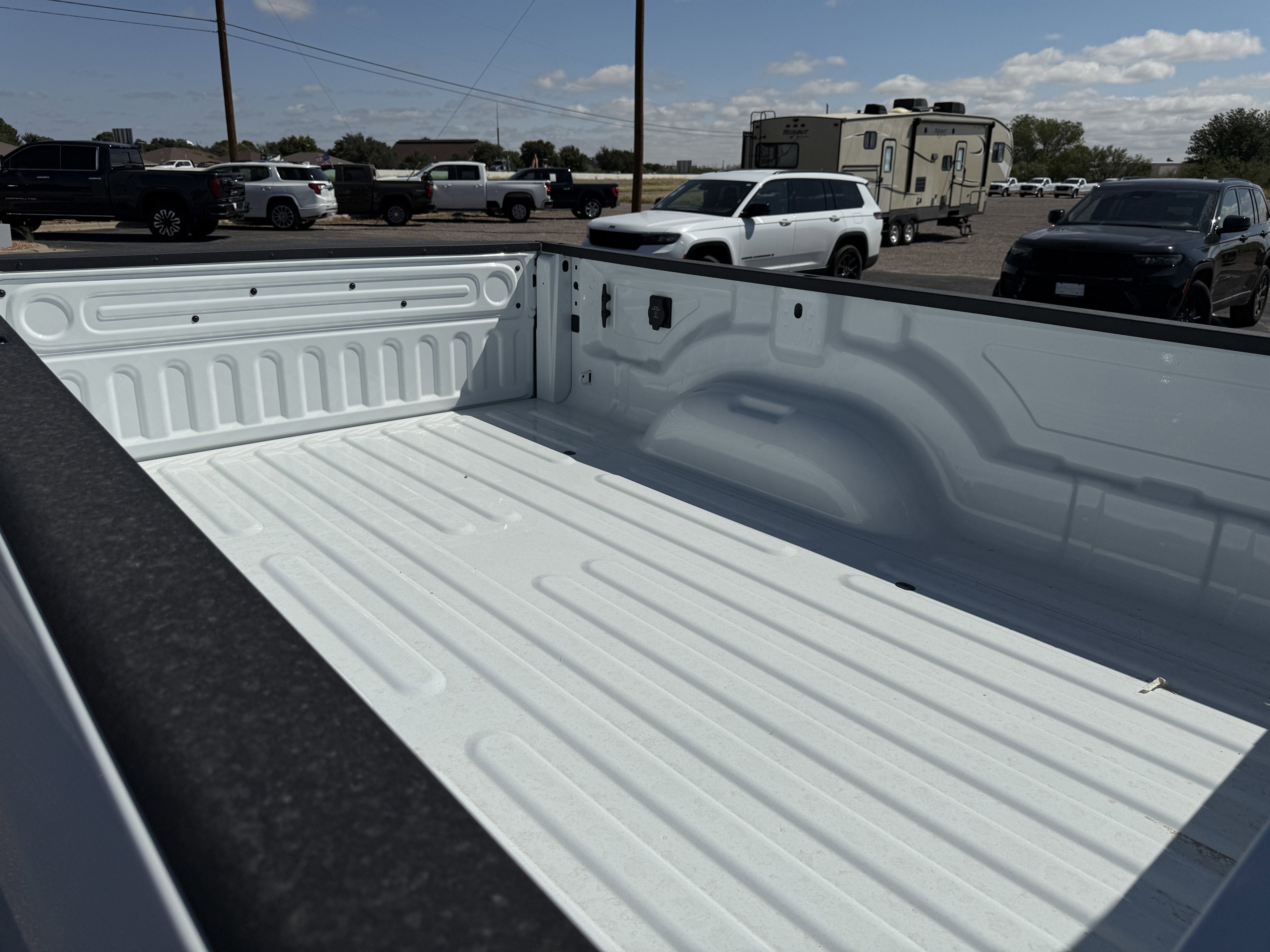 2026 RAM Ram 3500 RAM 3500 TRADESMAN CREW CAB 4X4 8' BOX