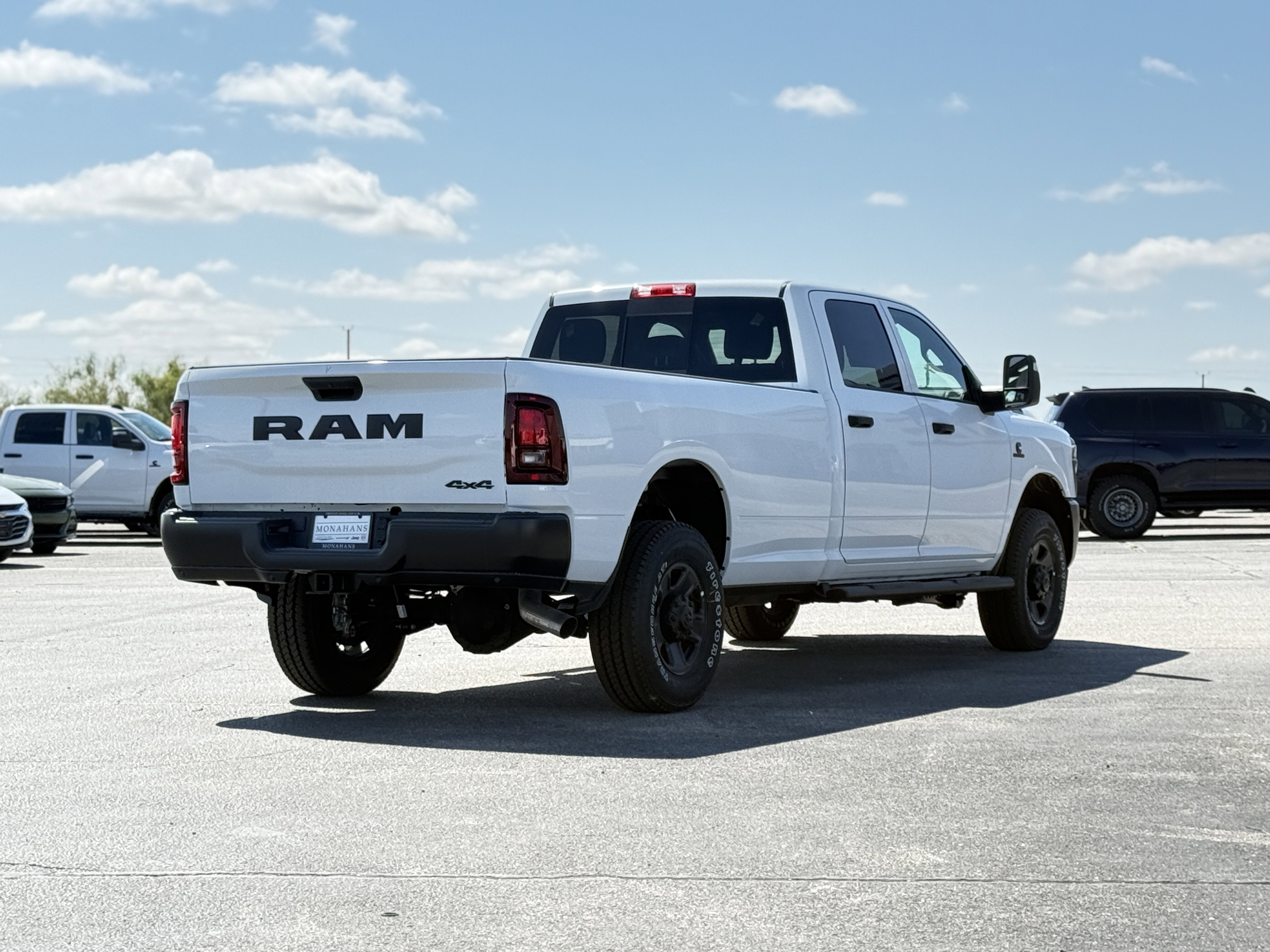 2026 RAM Ram 3500 RAM 3500 TRADESMAN CREW CAB 4X4 8' BOX
