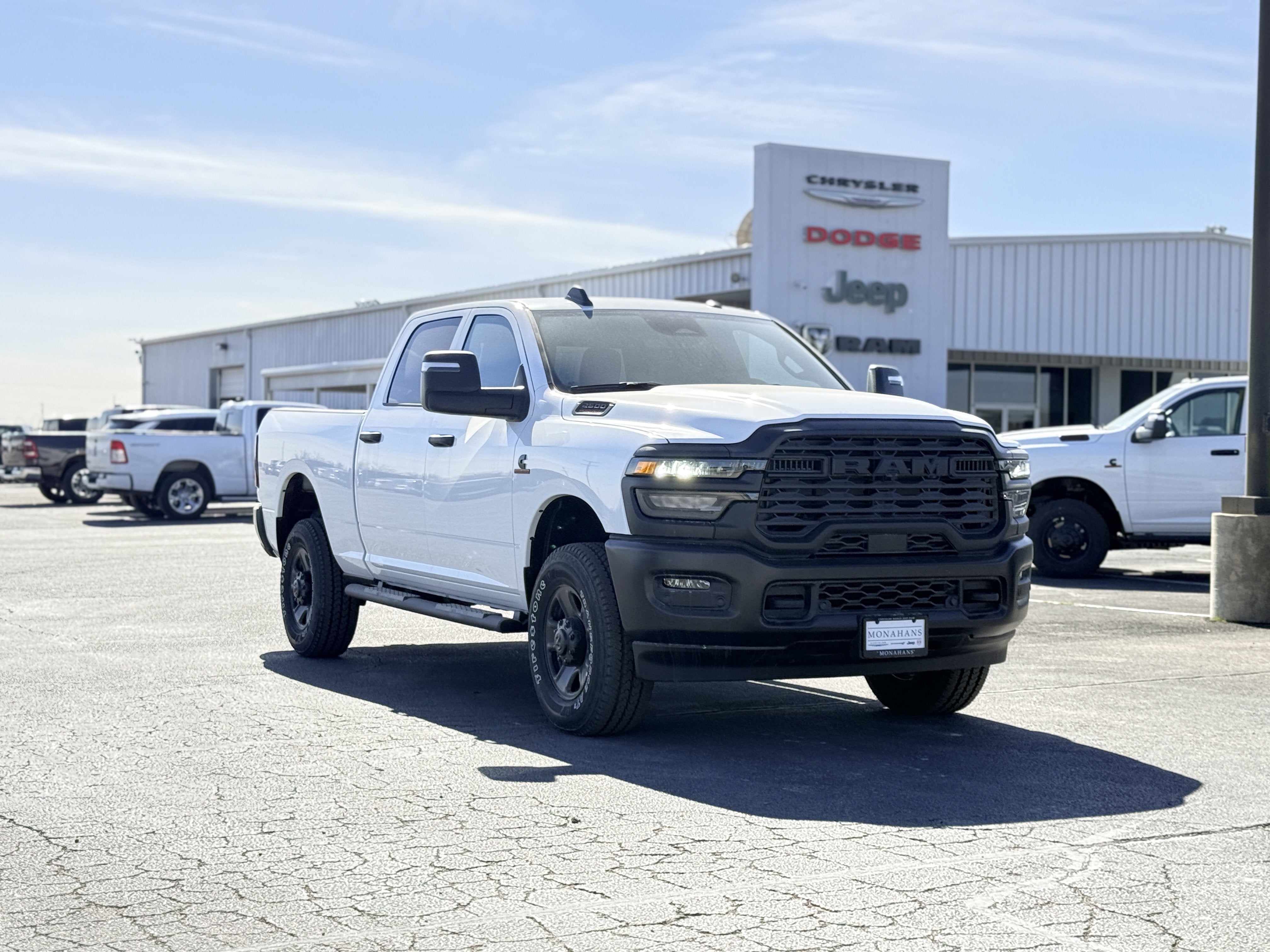 2026 RAM Ram 2500 RAM 2500 TRADESMAN CREW CAB 4X4 6'4' BOX