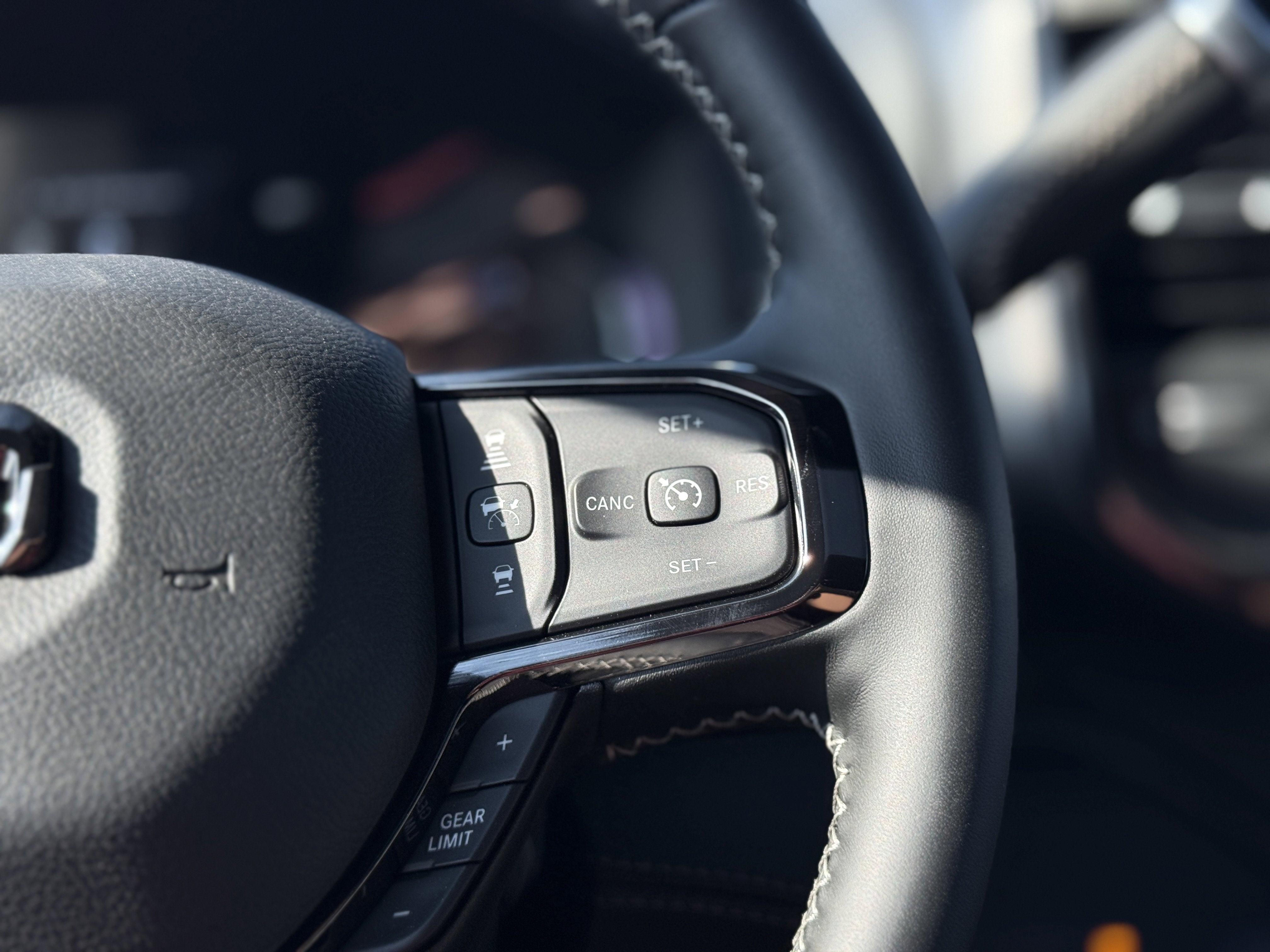 2026 RAM Ram 2500 RAM 2500 LIMITED MEGA CAB 4X4 6'4' BOX