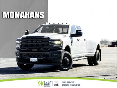 2026 RAM Ram 3500 RAM 3500 TRADESMAN CREW CAB 4X4 8' BOX