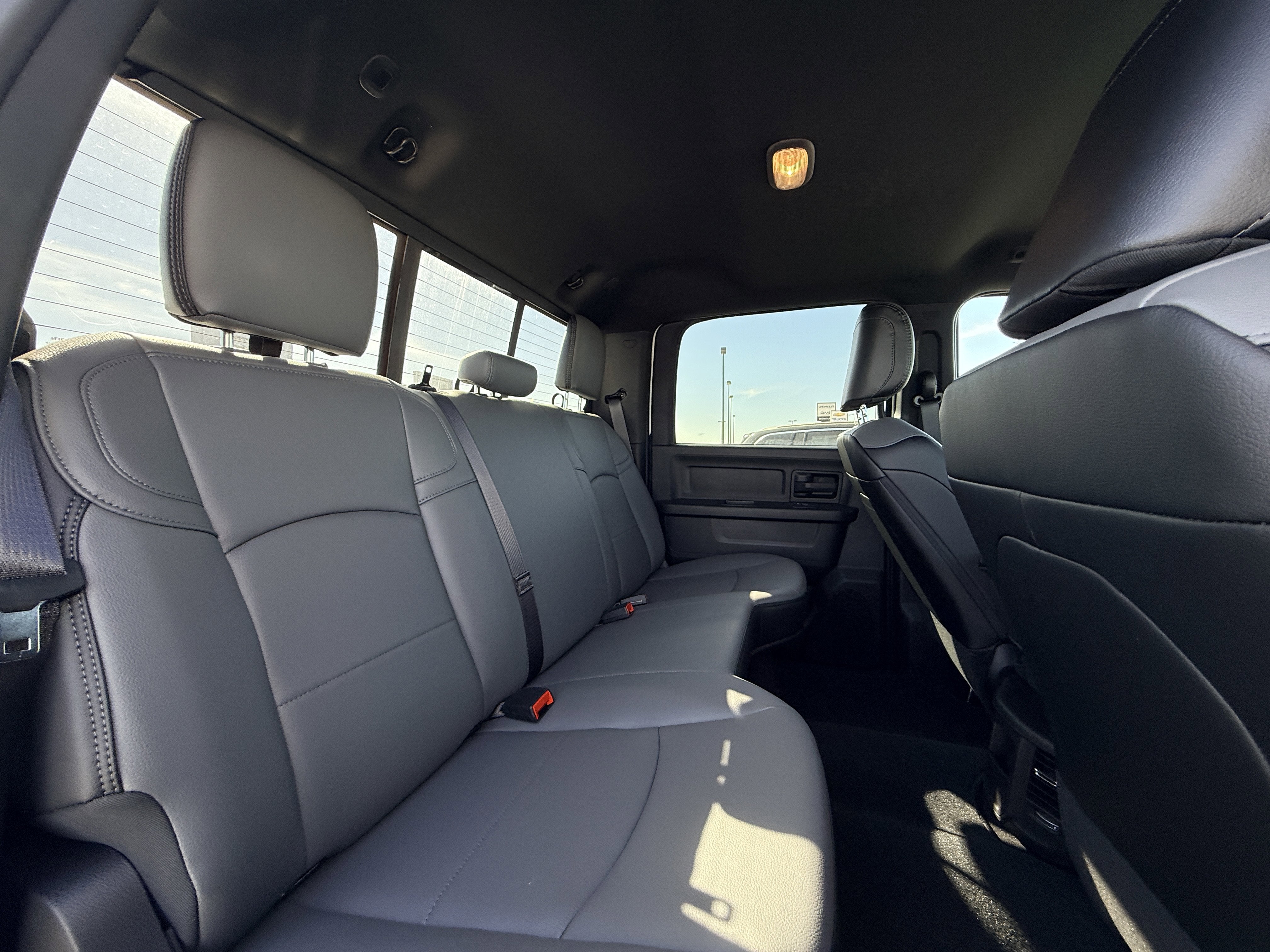 2026 RAM Ram 3500 RAM 3500 TRADESMAN CREW CAB 4X4 8' BOX