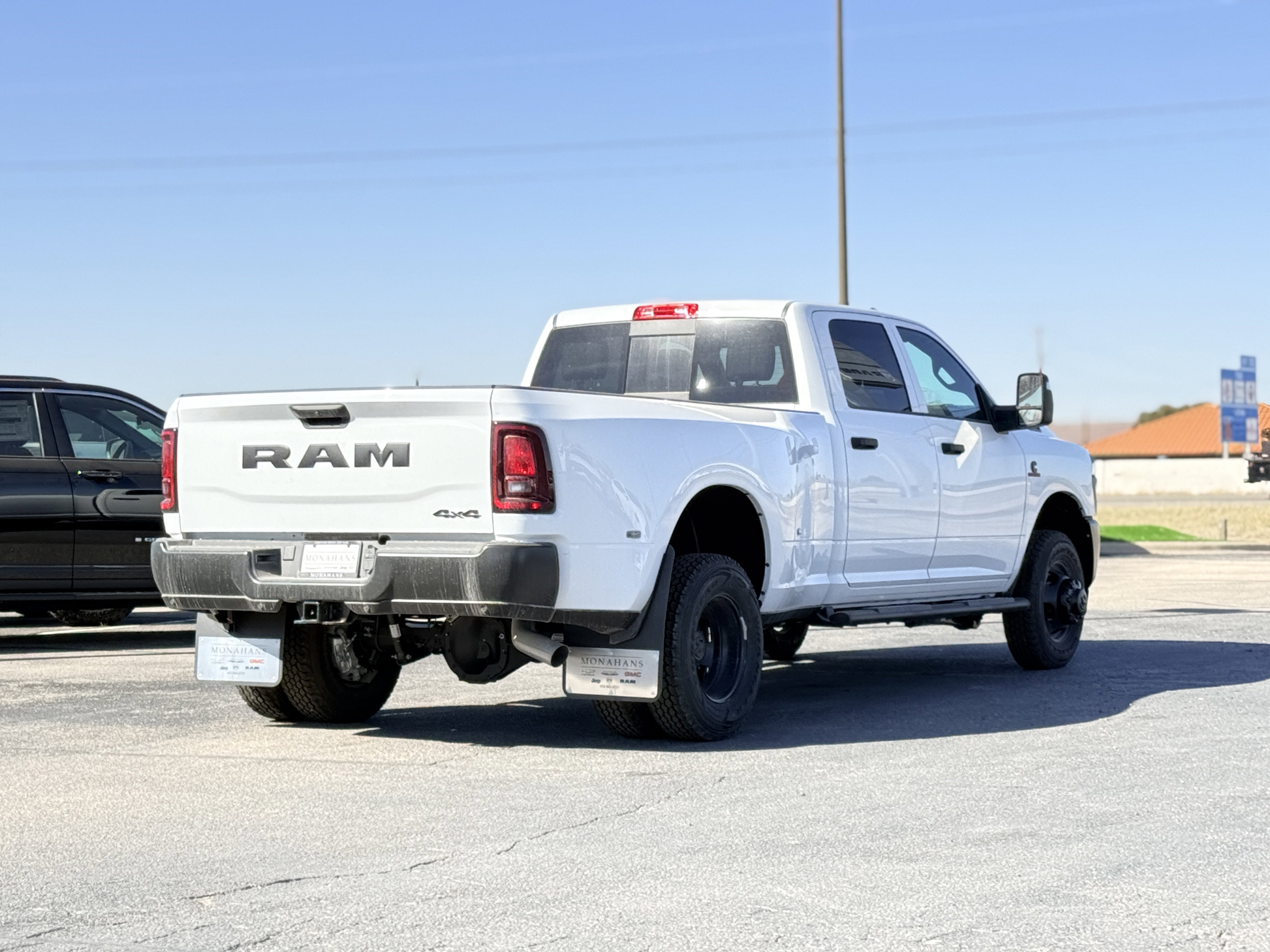 2026 RAM Ram 3500 RAM 3500 TRADESMAN CREW CAB 4X4 8' BOX