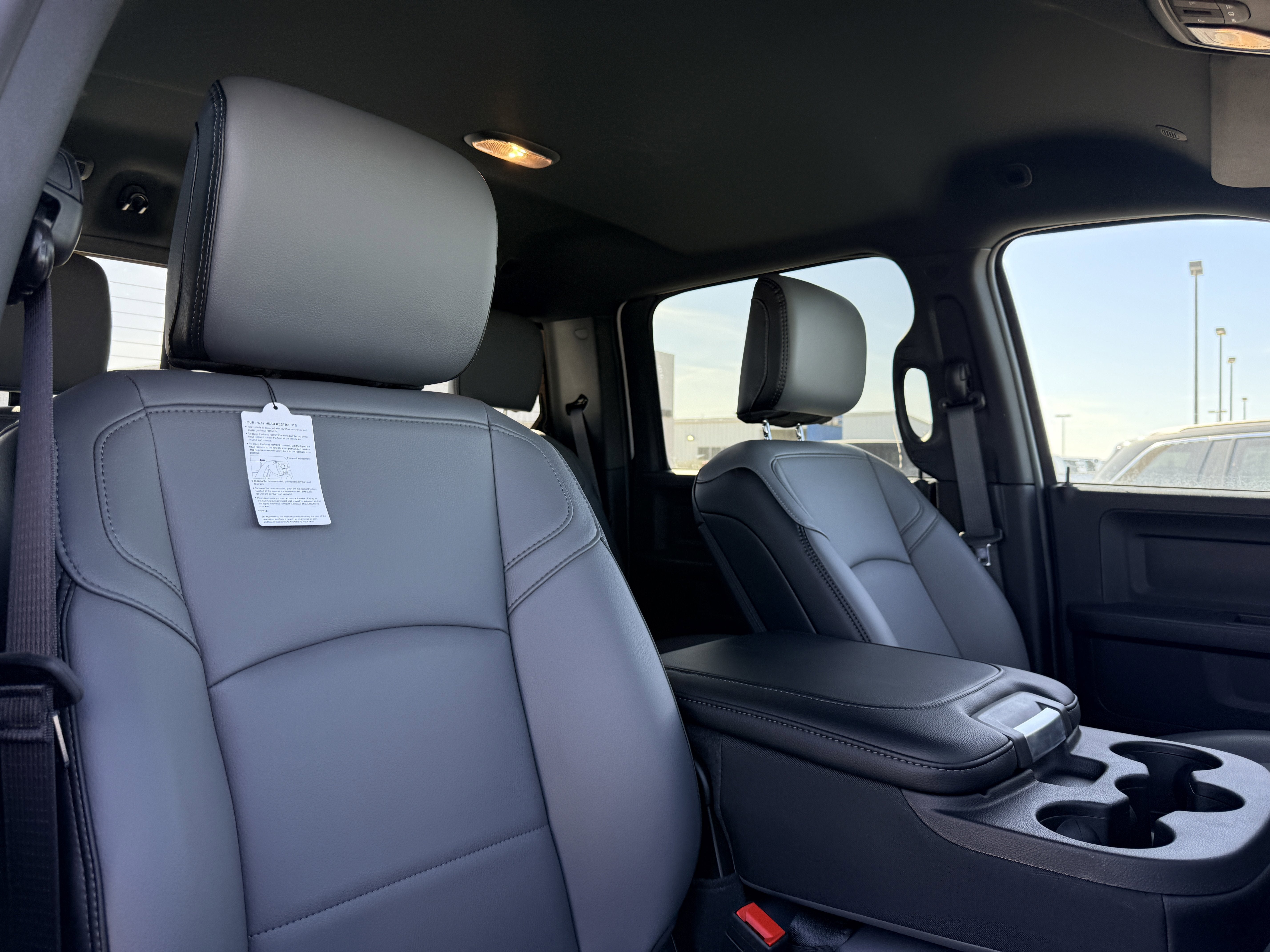 2026 RAM Ram 3500 RAM 3500 TRADESMAN CREW CAB 4X4 8' BOX