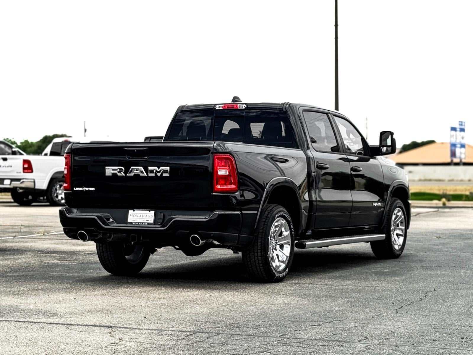 2026 RAM Ram 1500 RAM 1500 LONE STAR CREW CAB 4X2 5'7' BOX