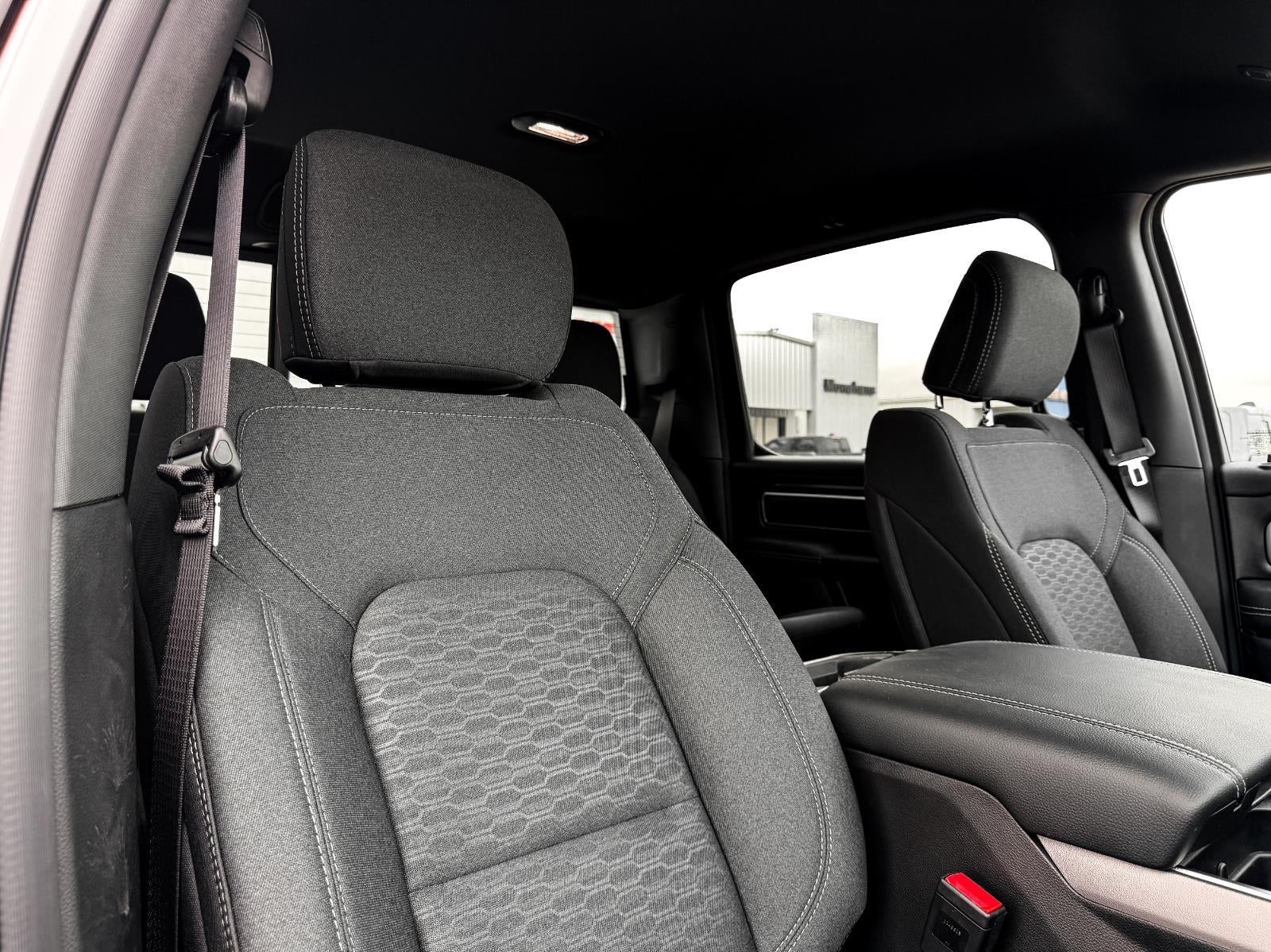 2026 RAM Ram 1500 RAM 1500 LONE STAR CREW CAB 4X4 5'7' BOX