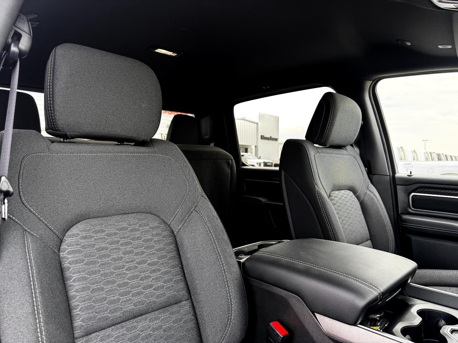 2026 RAM Ram 1500 RAM 1500 LONE STAR CREW CAB 4X4 5'7' BOX
