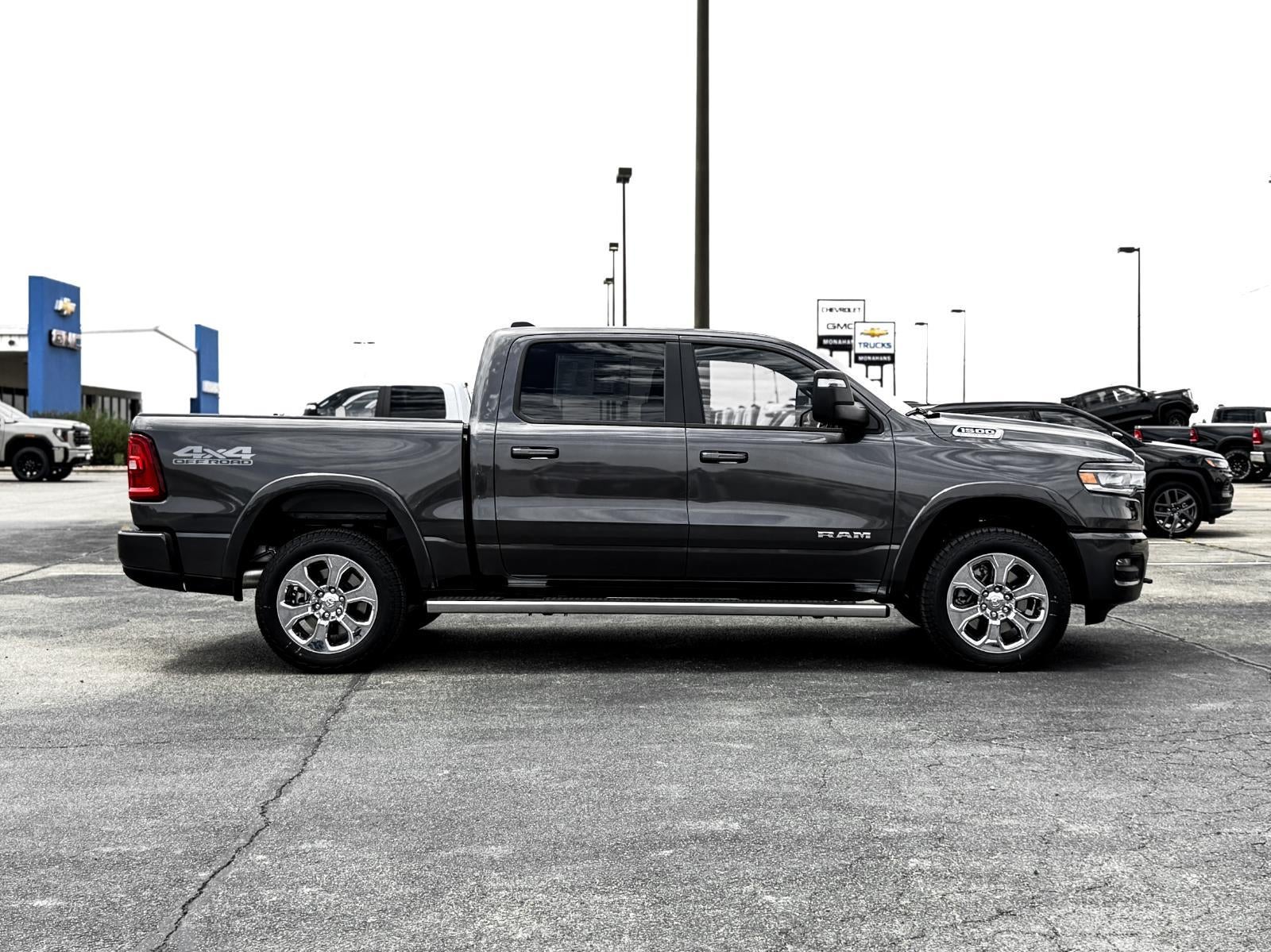 2026 RAM Ram 1500 RAM 1500 LONE STAR CREW CAB 4X4 5'7' BOX