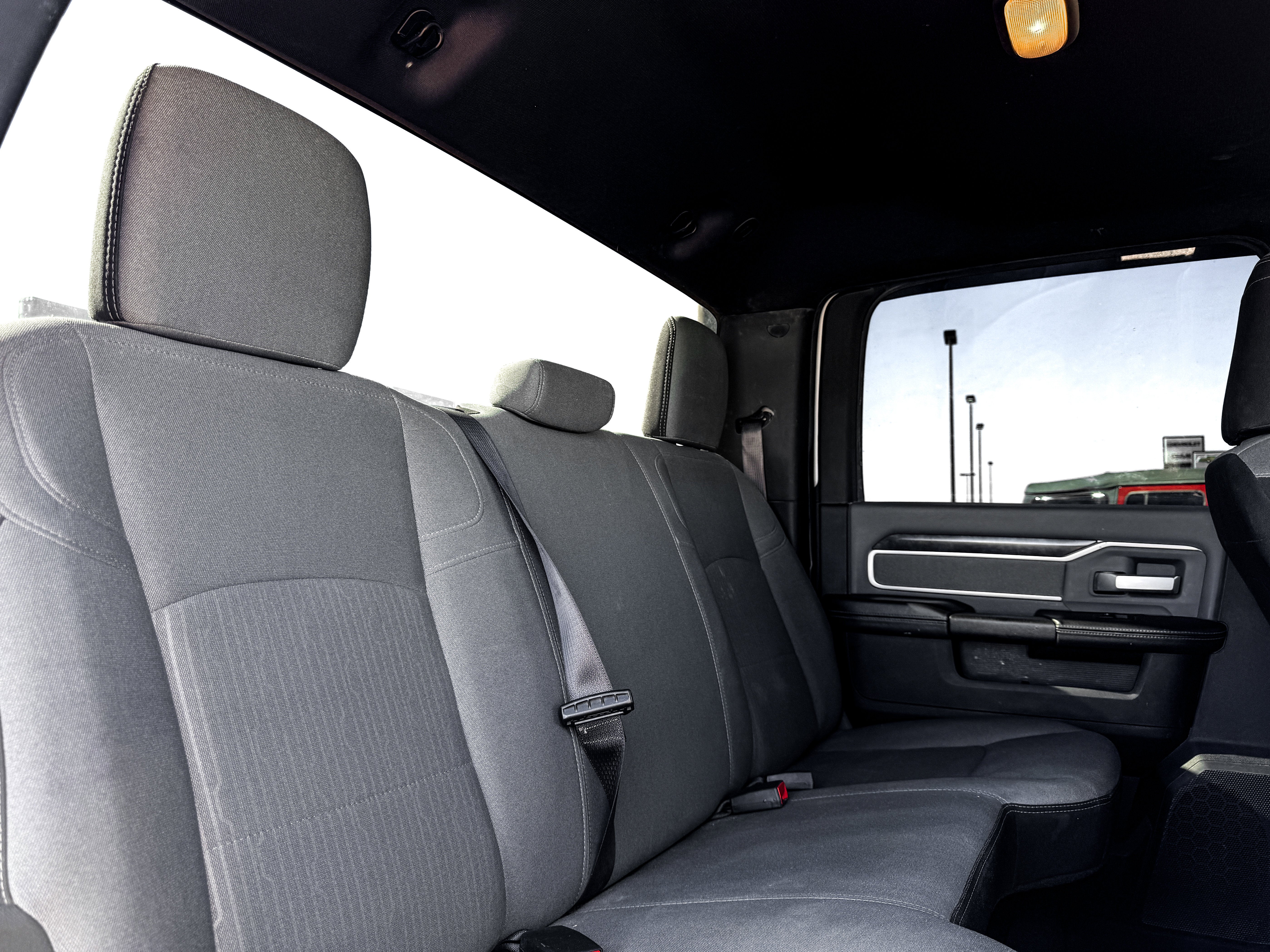 2022 RAM 2500 Big Horn Crew Cab 4x4 6'4' Box