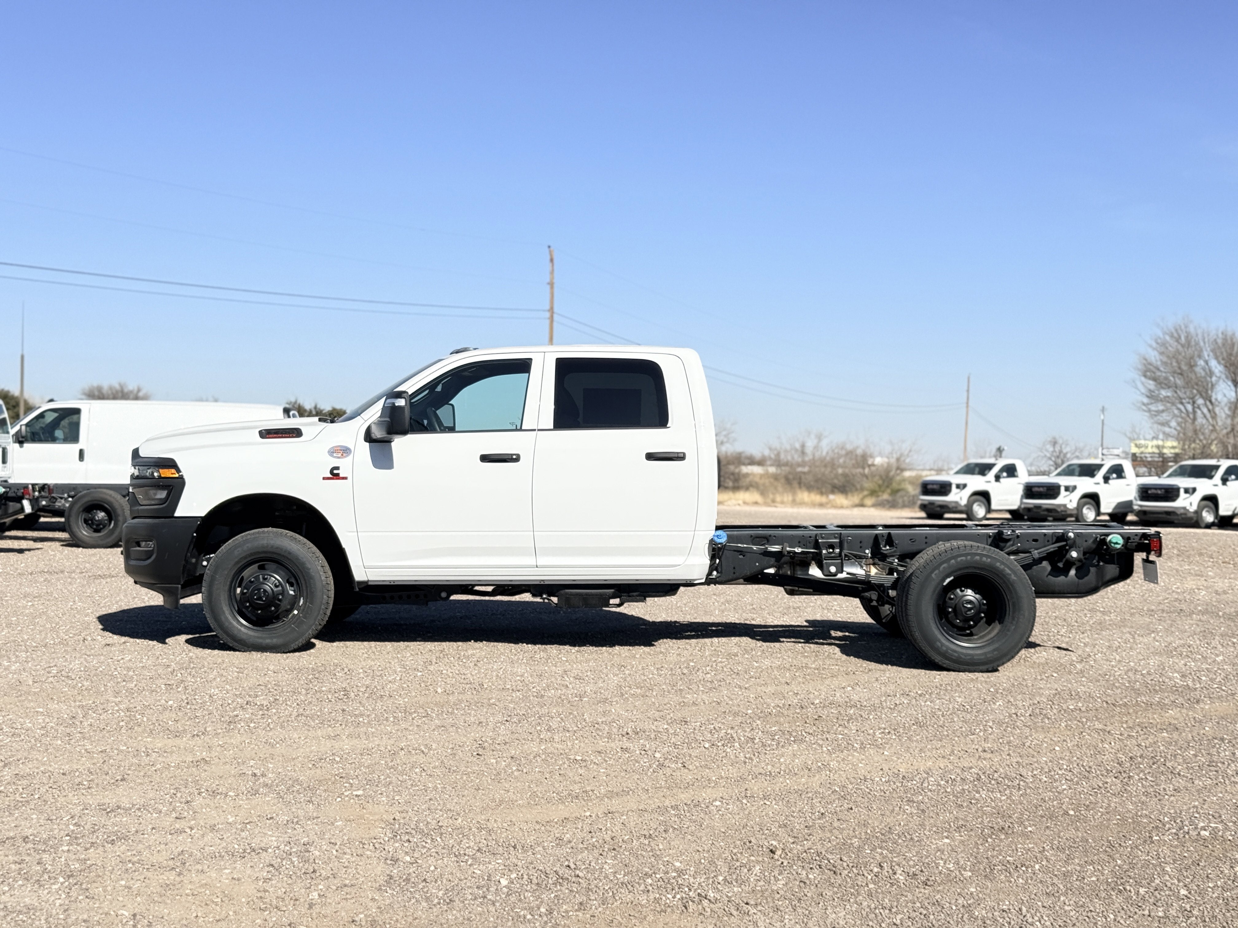 2026 RAM Ram 3500 Chassis Cab RAM 3500 TRADESMAN CREW CAB CHASSIS 4X4 60' CA