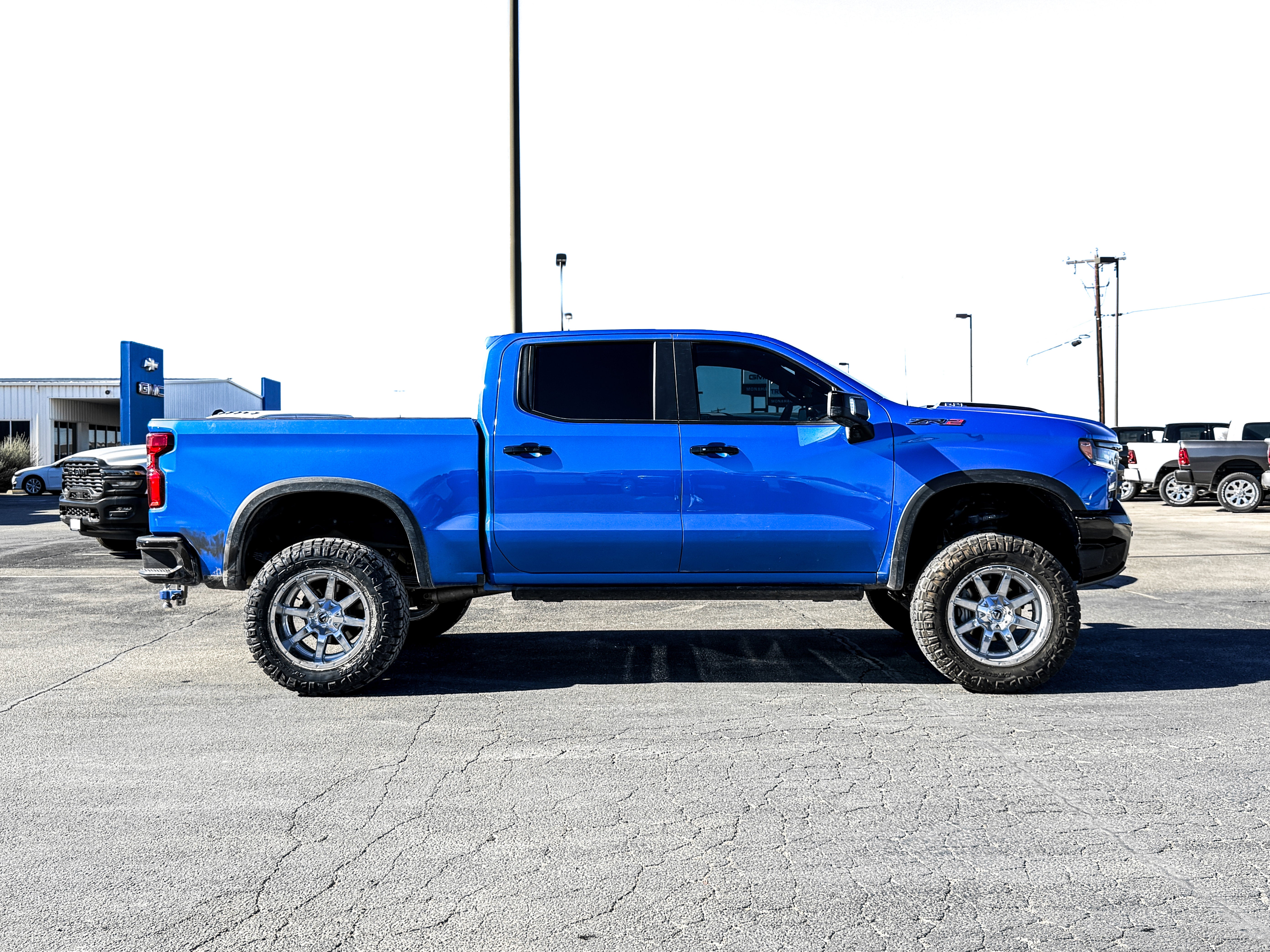 2025 Chevrolet Silverado 1500 4WD Crew Cab Short Bed ZR2