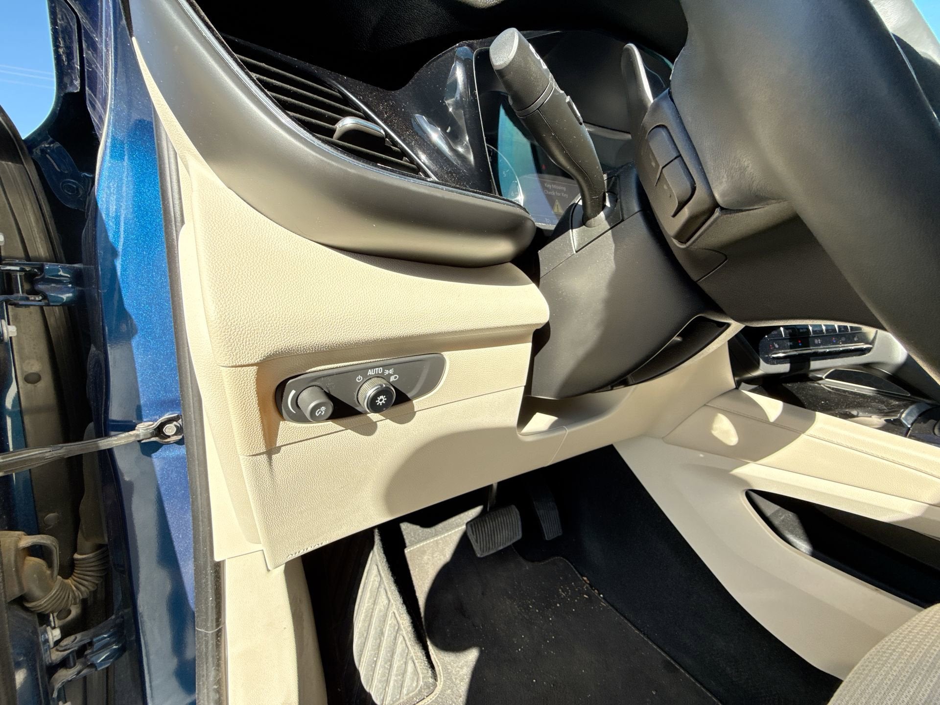 2022 Buick Envision FWD Preferred